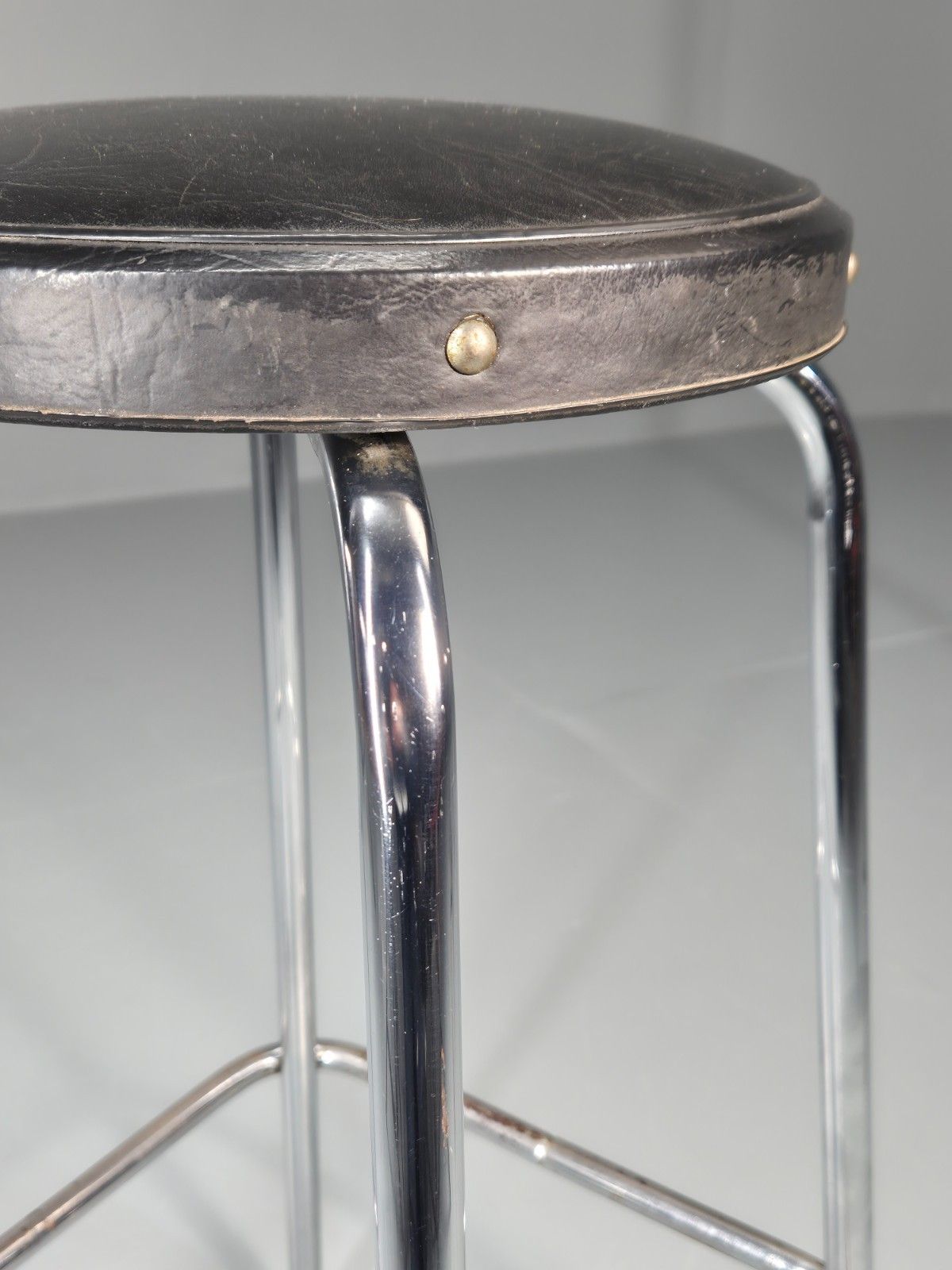 Vintage Bar Stool Black Vinyl And Chrome 1980s Bauhaus Style Retro Eb11274 Mdin photo vintage