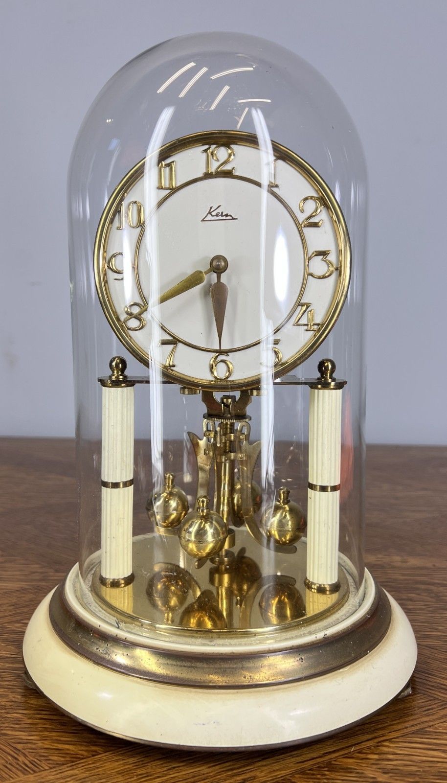 Clock Kern Vintage Style Glass Dome Brass Anniversary Clock Lot 4674