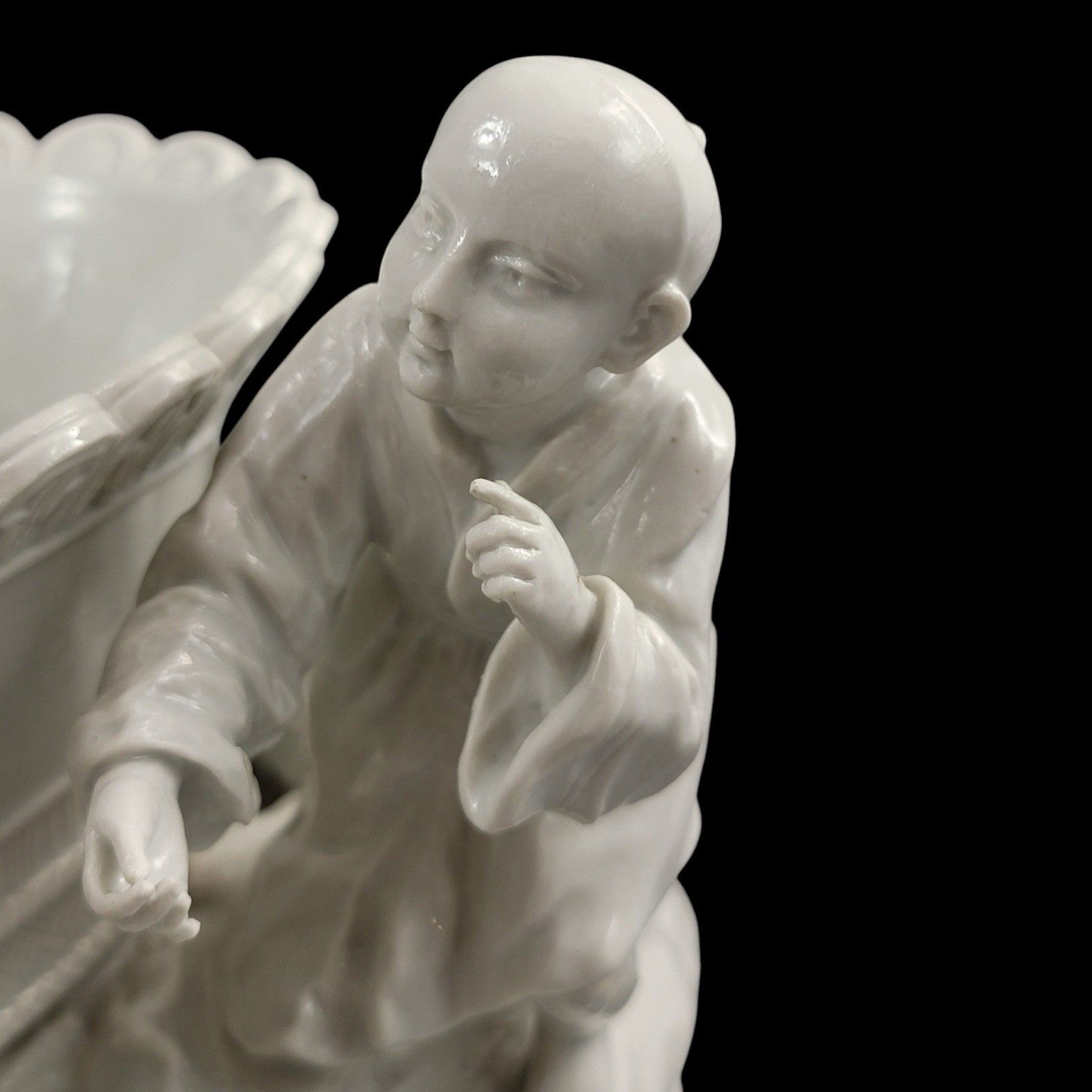 photo buy Large French Soft Paste Chinoiserie Figure Group With Jardinière, C.1750–1760