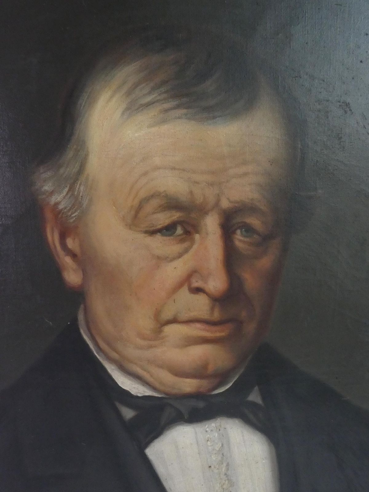 Large 19th Century Male Portrait Oil On Canvas, Elegant Painting With Golden Frame photo Art