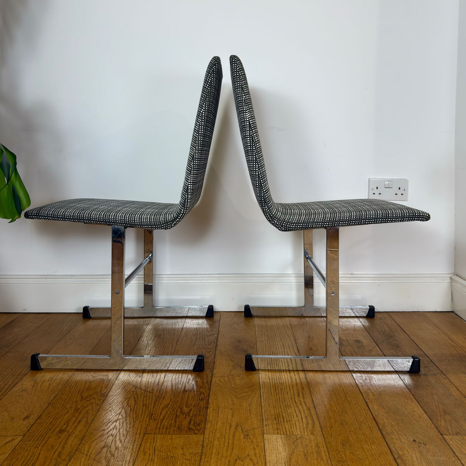 Pair Of Mid Century Pieff 'Lisse' Chairs photo Furniture