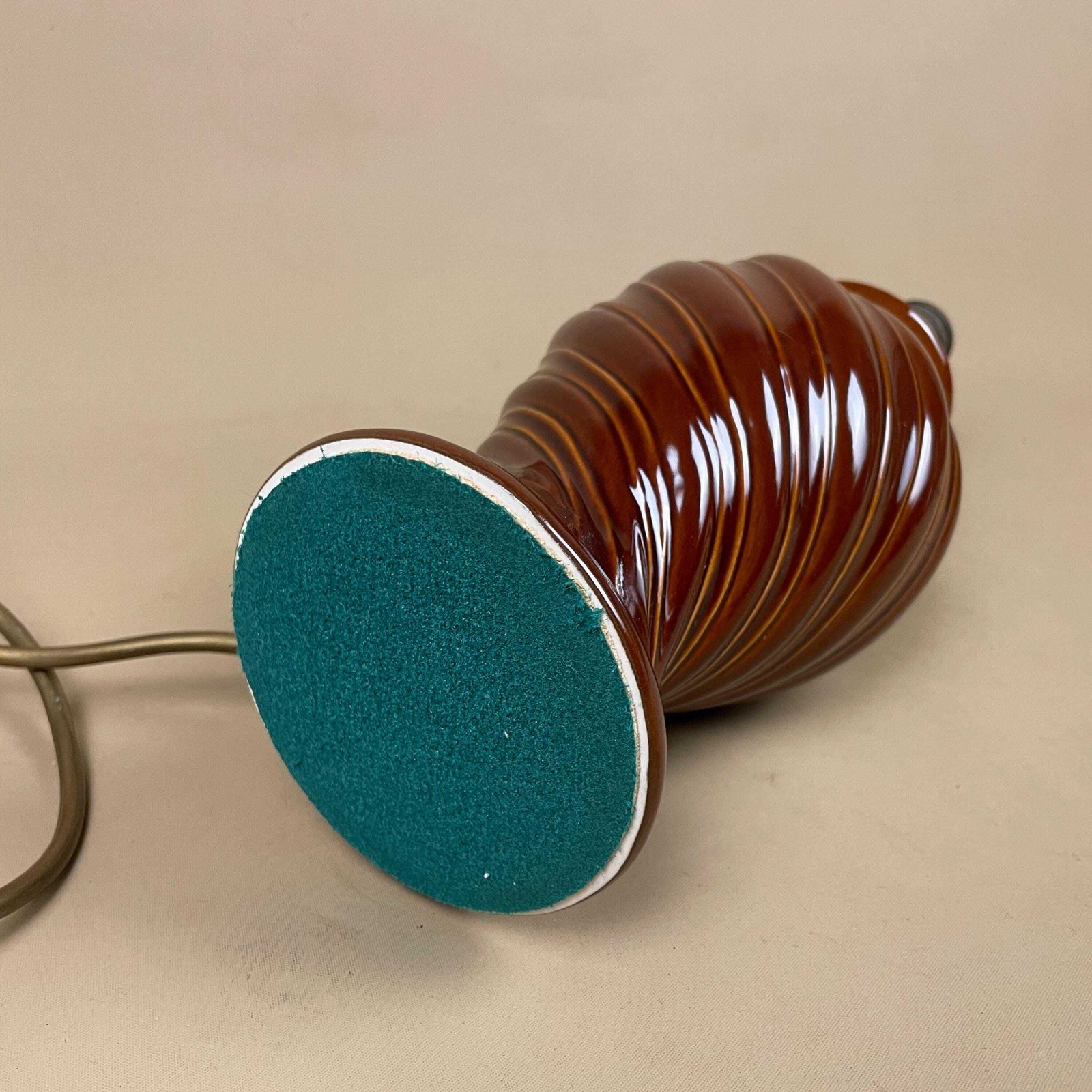 Ceramic Table Lamp Light Brown Twisted Swirl Design Round Retro Glaze Finish C.1970's Porcelain Bedside Baluster Vase Antique Vintage photo vintage