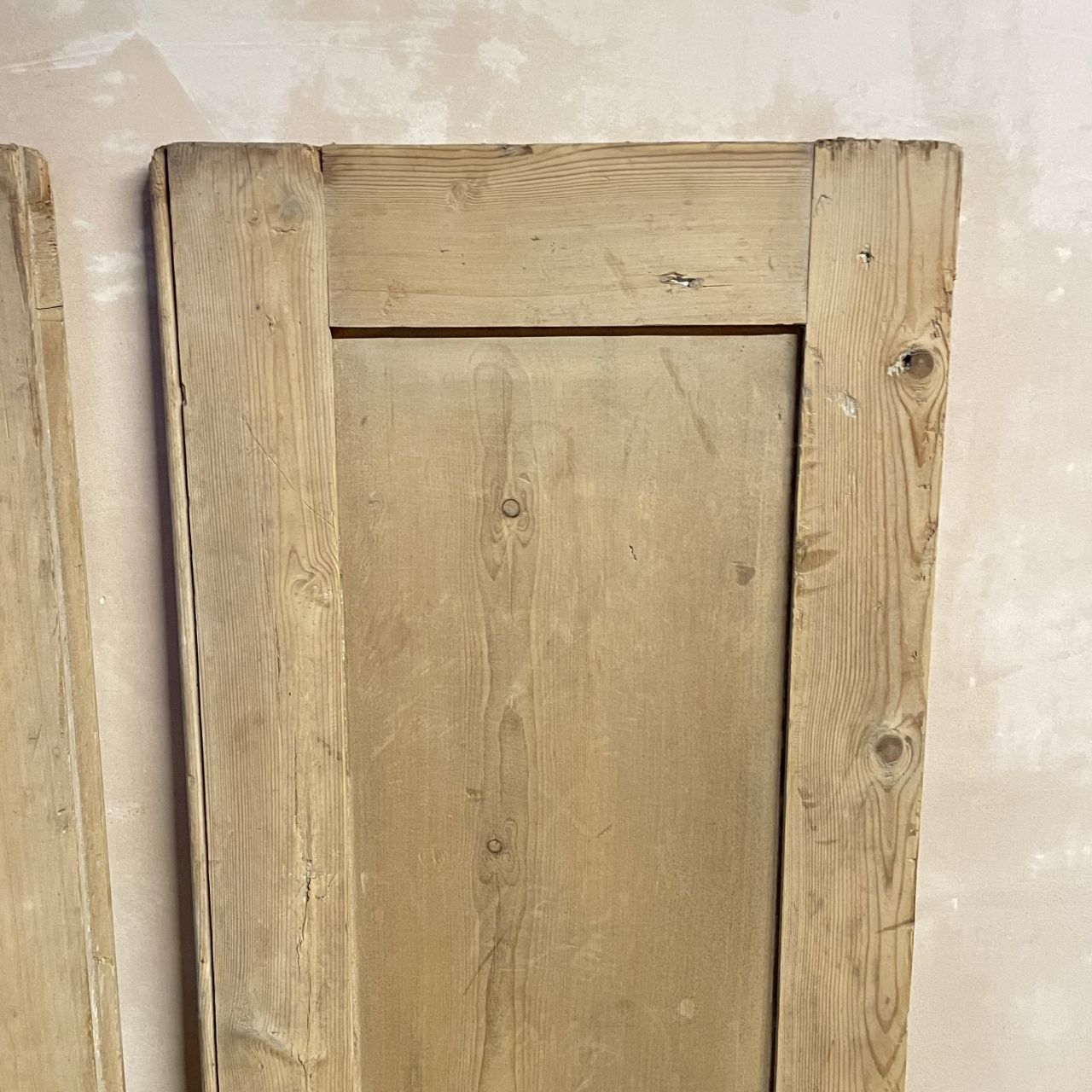 Victorian Window Shutters, 1800s photo vinterior
