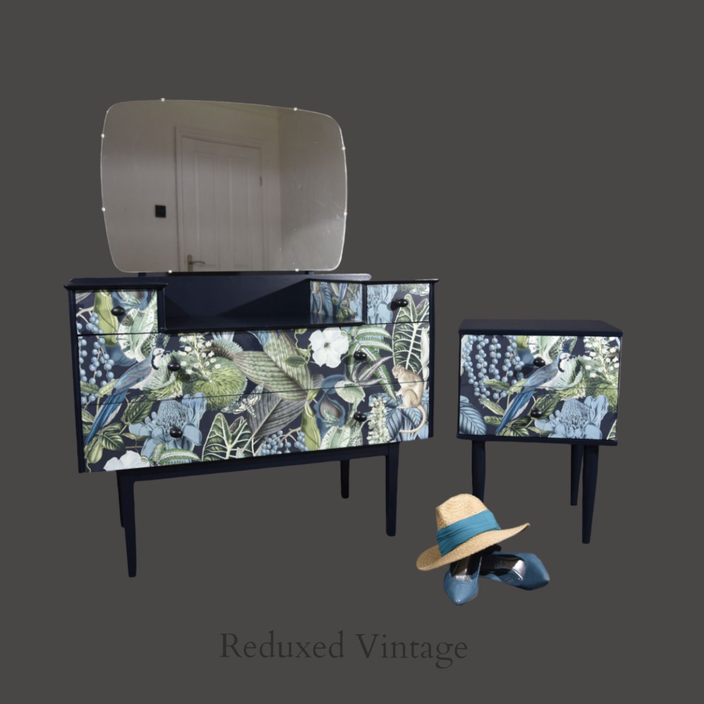Hand Painted, Designer Wallpaper, Satin Finish, Functional Art,  Bedroom Furniture photo 550.0