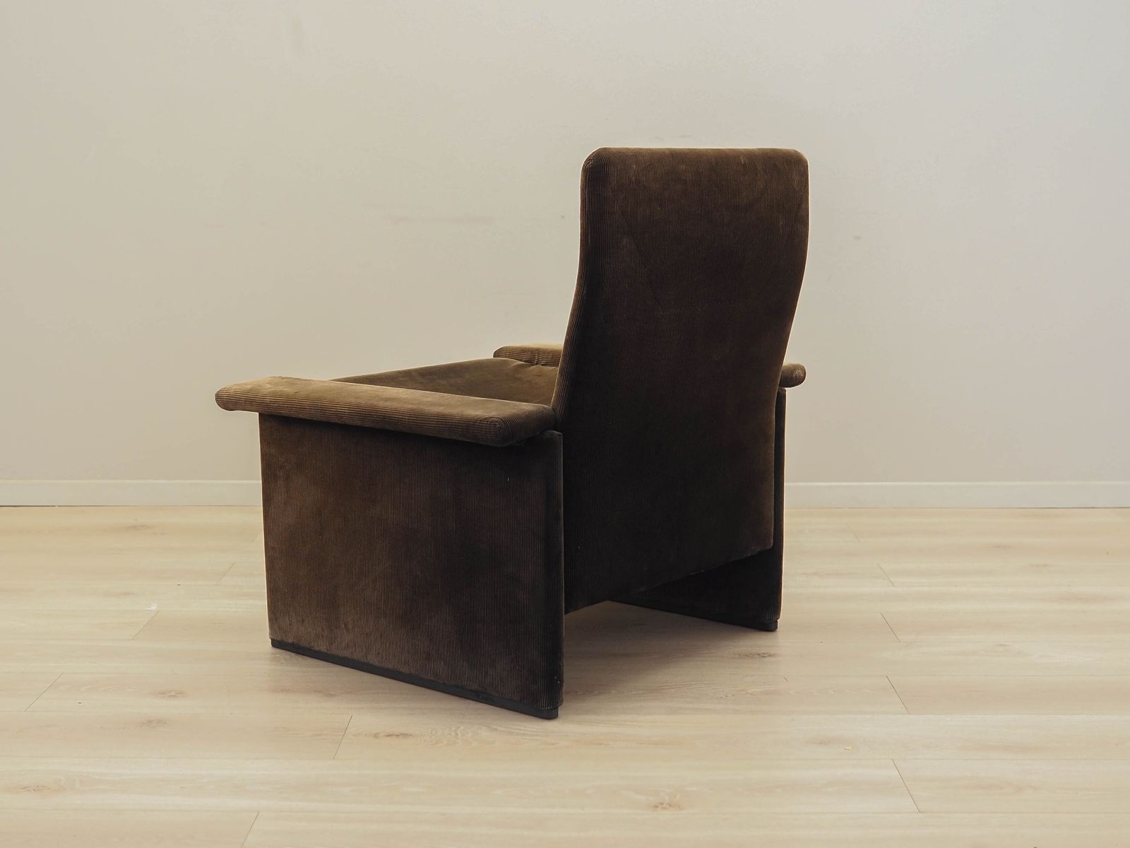 photo vintage Corduroy Armchair, Italian Design, 1970s, Production: Italy