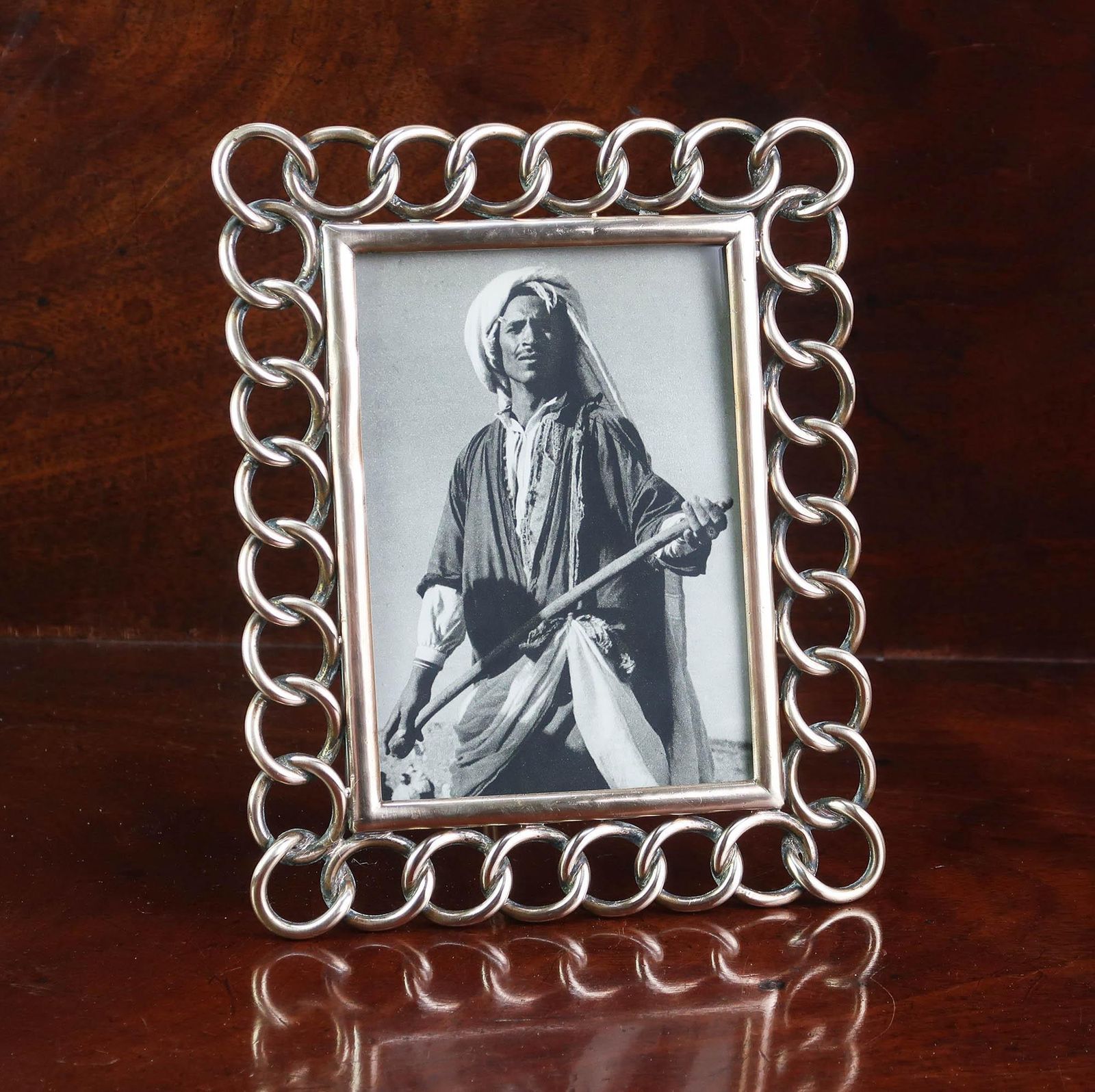 Antique Brass Ring Photograph Frame. English, Late 19th Century photo furniture