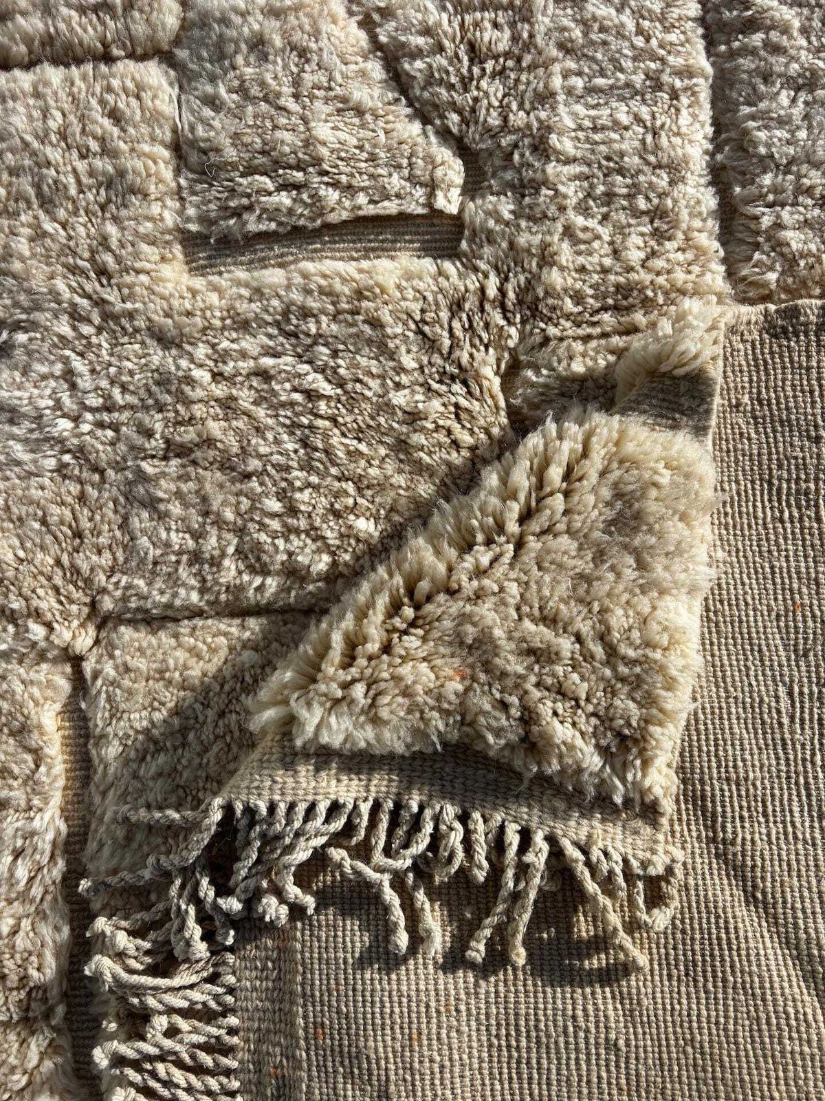 Moroccan White Berber Rug 220x300 Cm   Authentic Handwoven Wool Carpet, Checkered Berber Rug   Beni Ourain Rug   Handmade Rug photo 1226.0