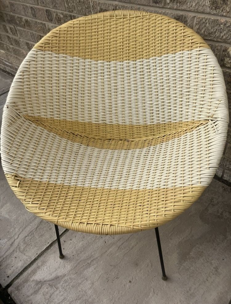 Woven Vinyl 1960s Satellite Sputnik Atomic Cocktail Chair Mustard & White