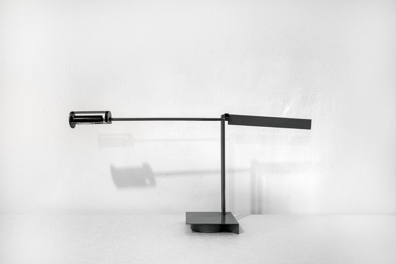 Gyros Tafellamp Van Emmanuelle Colboc Voor Artemide, Jaren 1980