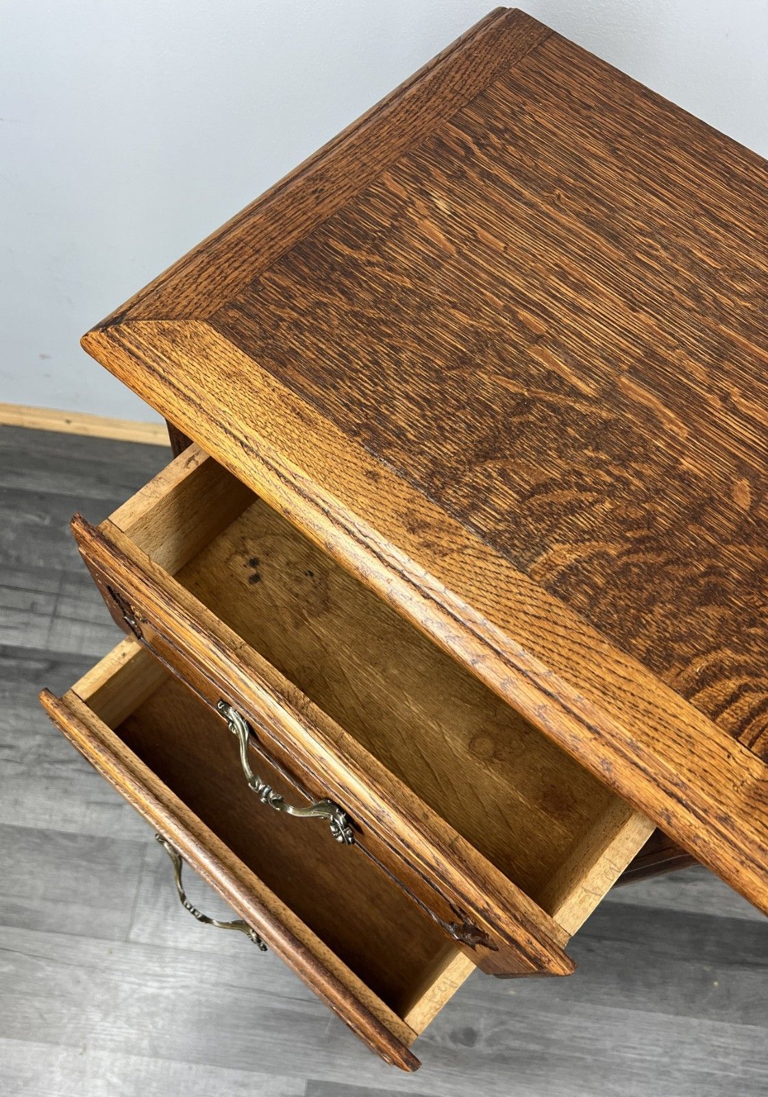 Furniture Bedside Table Vintage French Louis XVI Oak Carved Nightstand Cabinet Lot 4695 photo