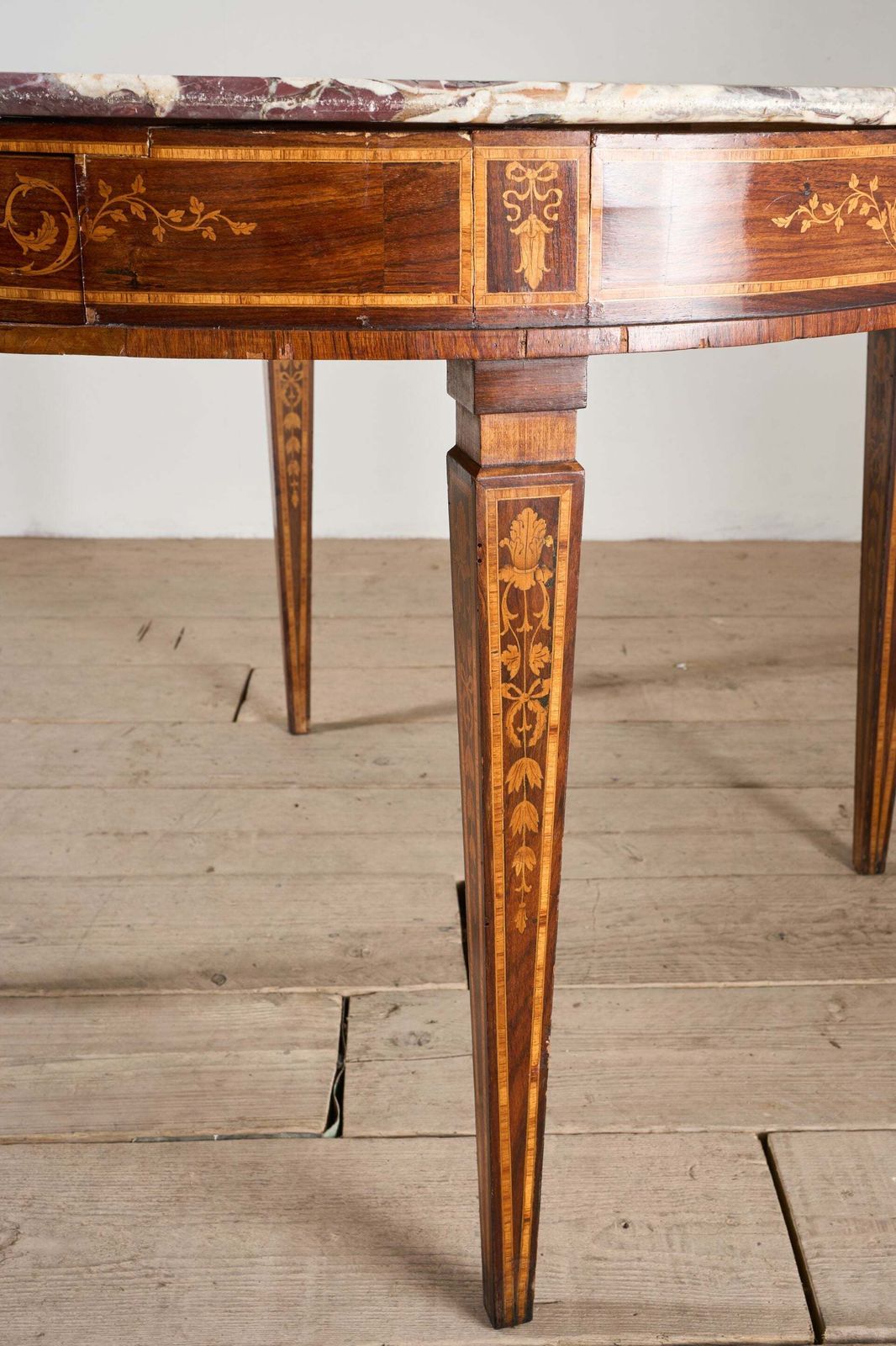 Large 19th Century Inlaid Italian Circular Table With Purple Marble photo vinterior
