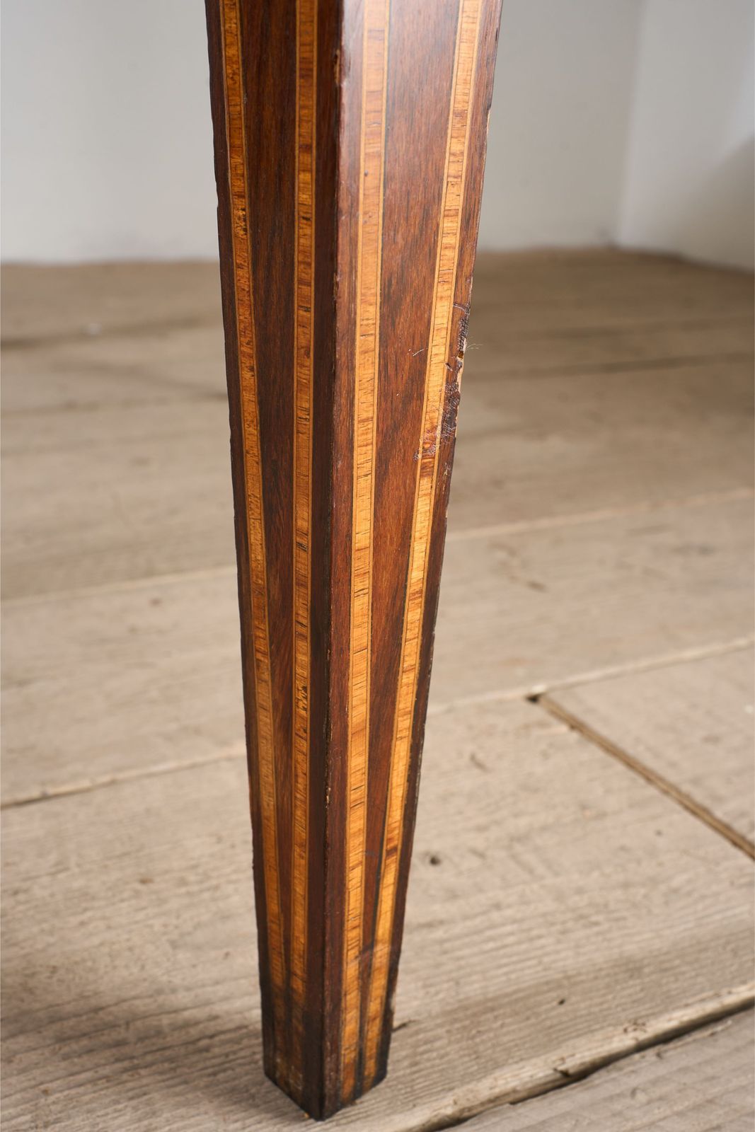 photo buy Large 19th Century Inlaid Italian Circular Table With Purple Marble