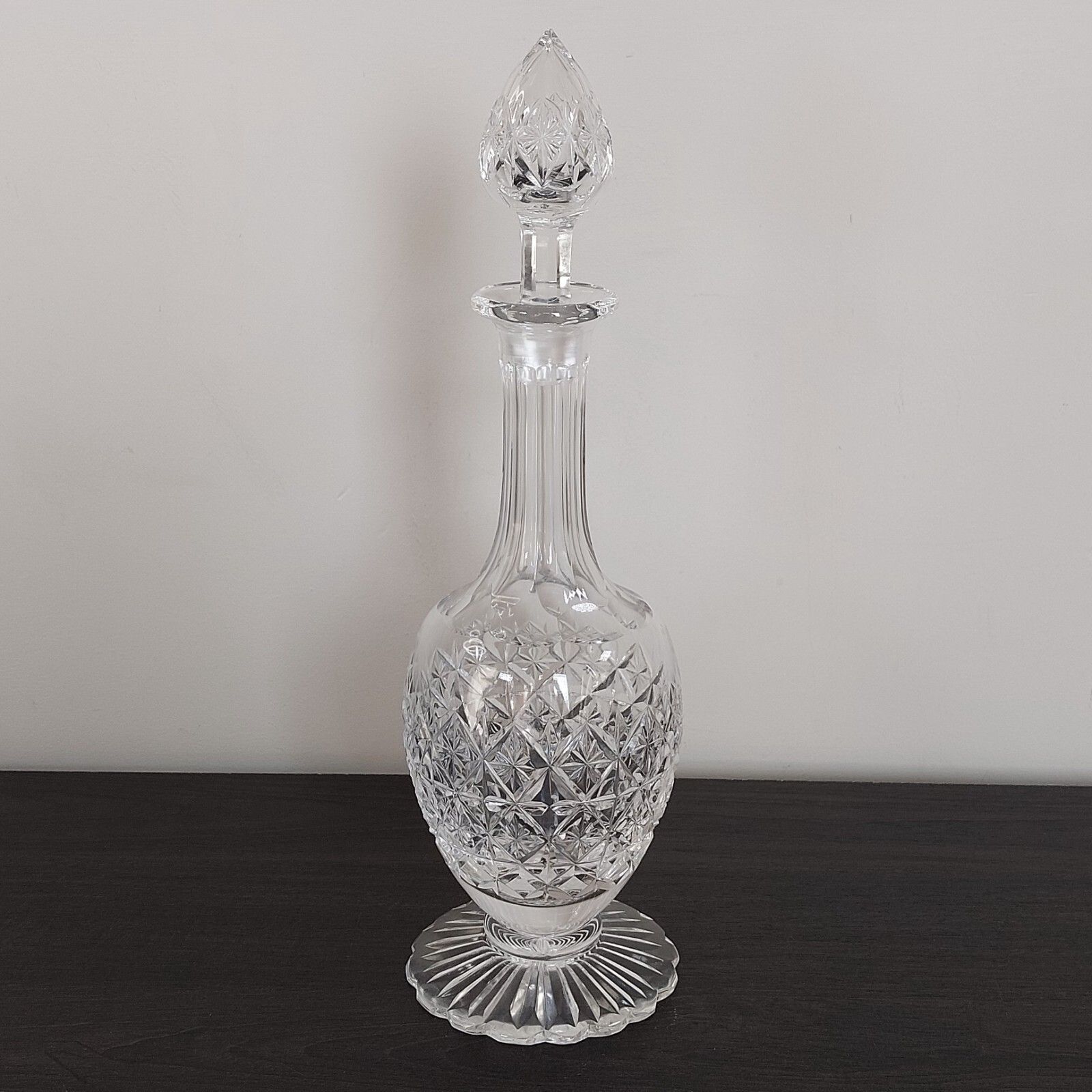 Stuart Crystal Footed Wine Decanter In The Connaught Pattern photo 100.0