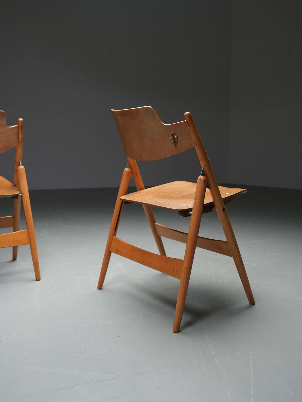 Set Van 2 Egon Eiermann Klapstoelen In Beukenhout En Metaal, Duitsland, Ca. Jaren 1950 photo vintage