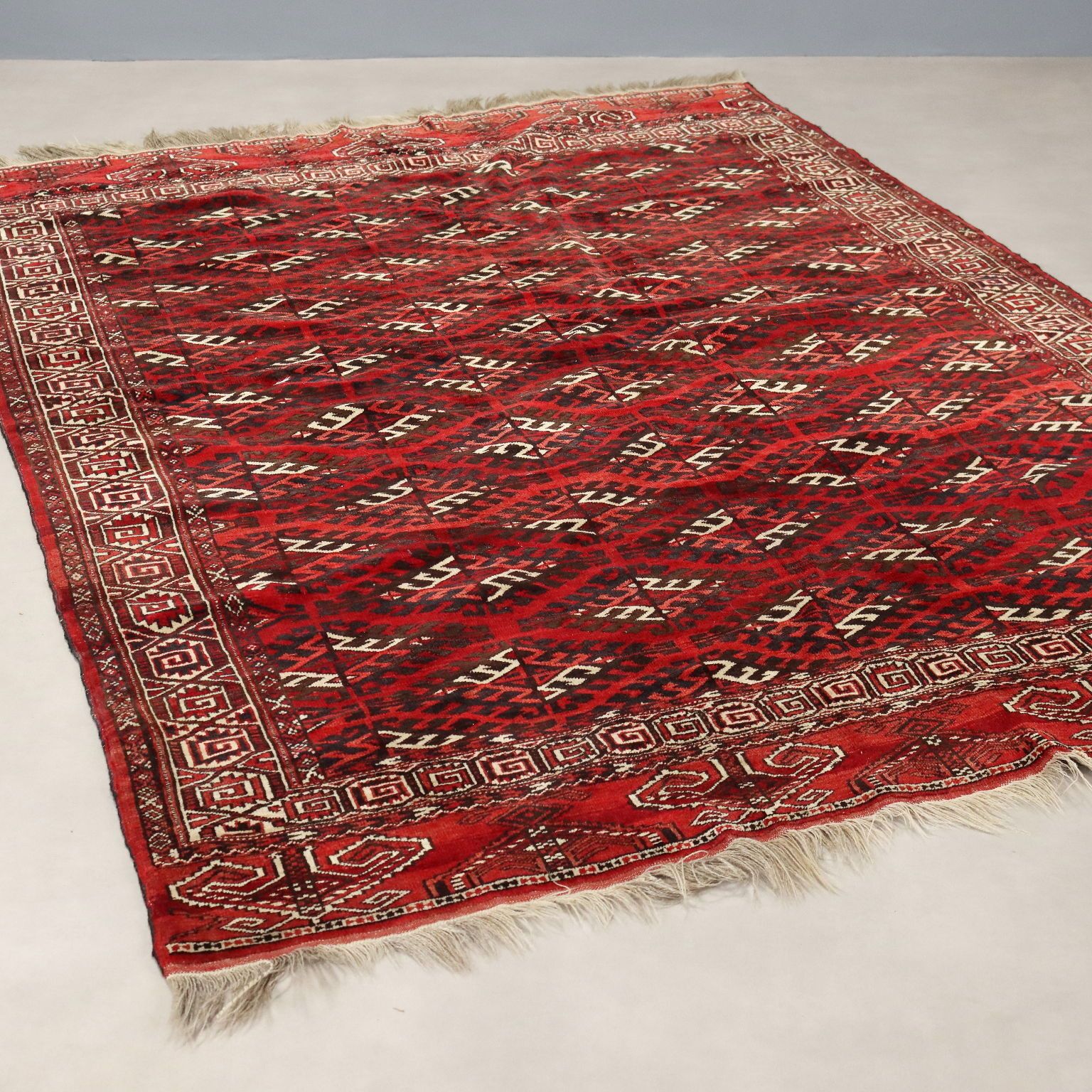 Antique Bukhara Carpet Wool Thin Knot Turkmenistan 102 X 71 In