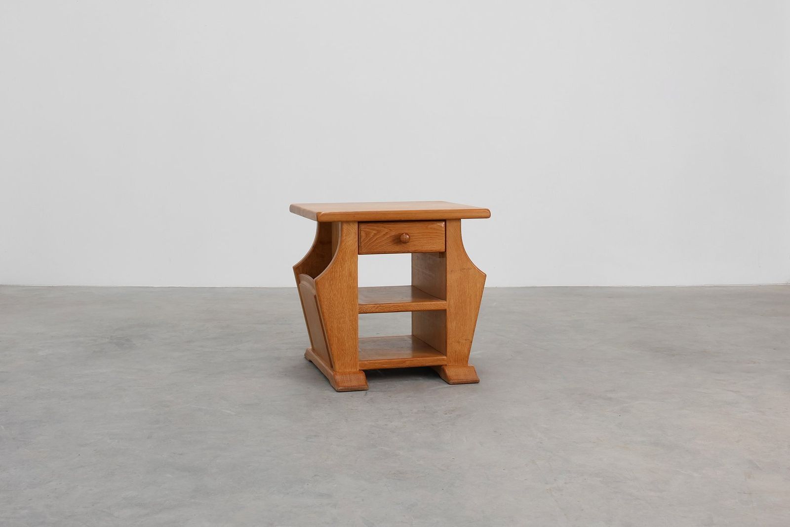 Mid Century Modern French Blonde Oak Side Table, 1980s photo Furniture