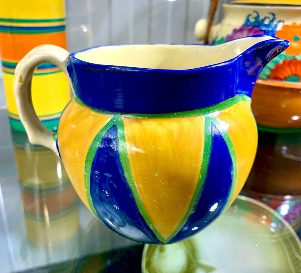 Clarice Cliff Original Jug / Vase Art Deco Pottery / Antique / Bizarre / C1929 photo vintage