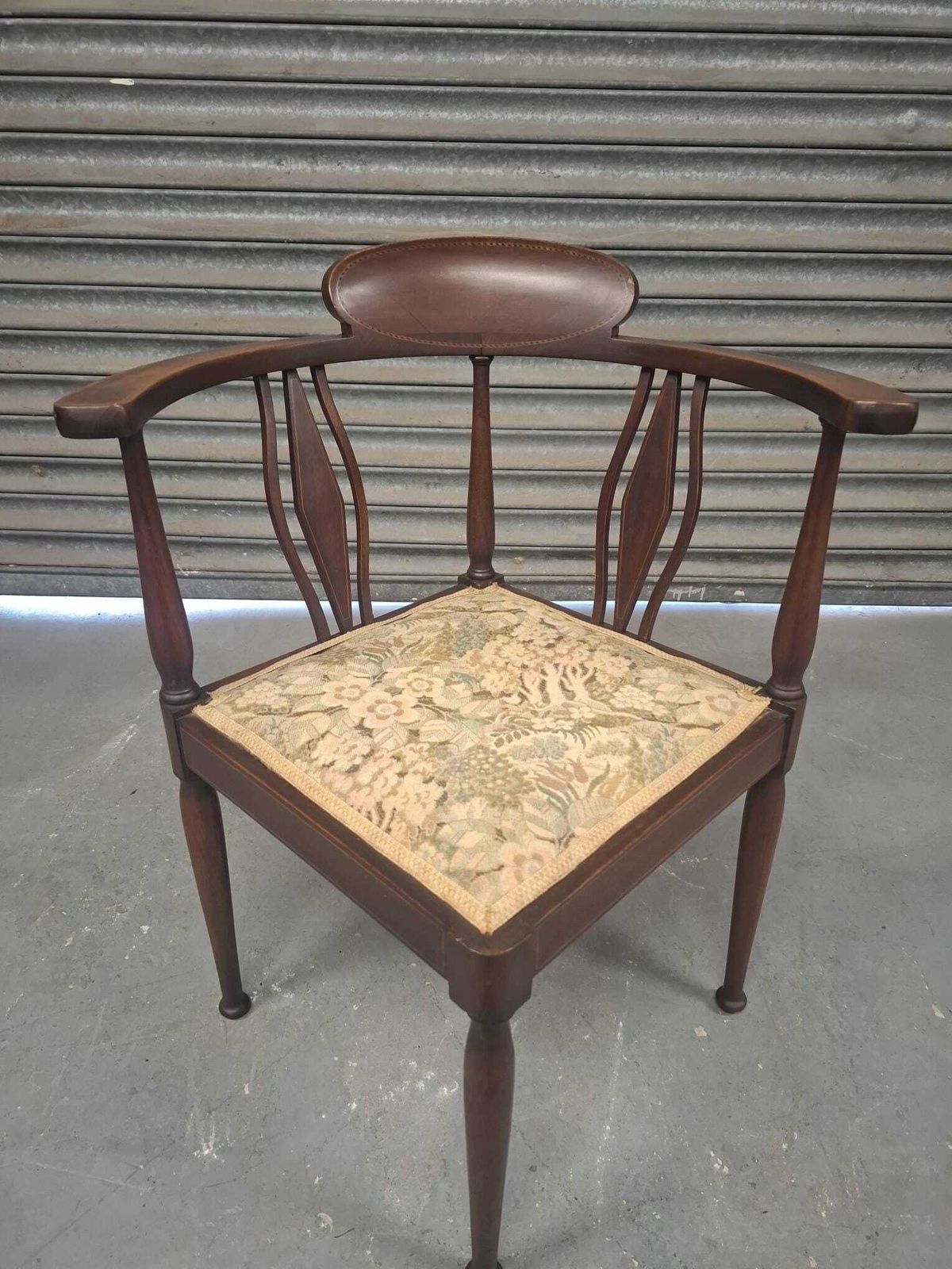 Edwardian Inlaid Mahogany Corner Chair photo for sale