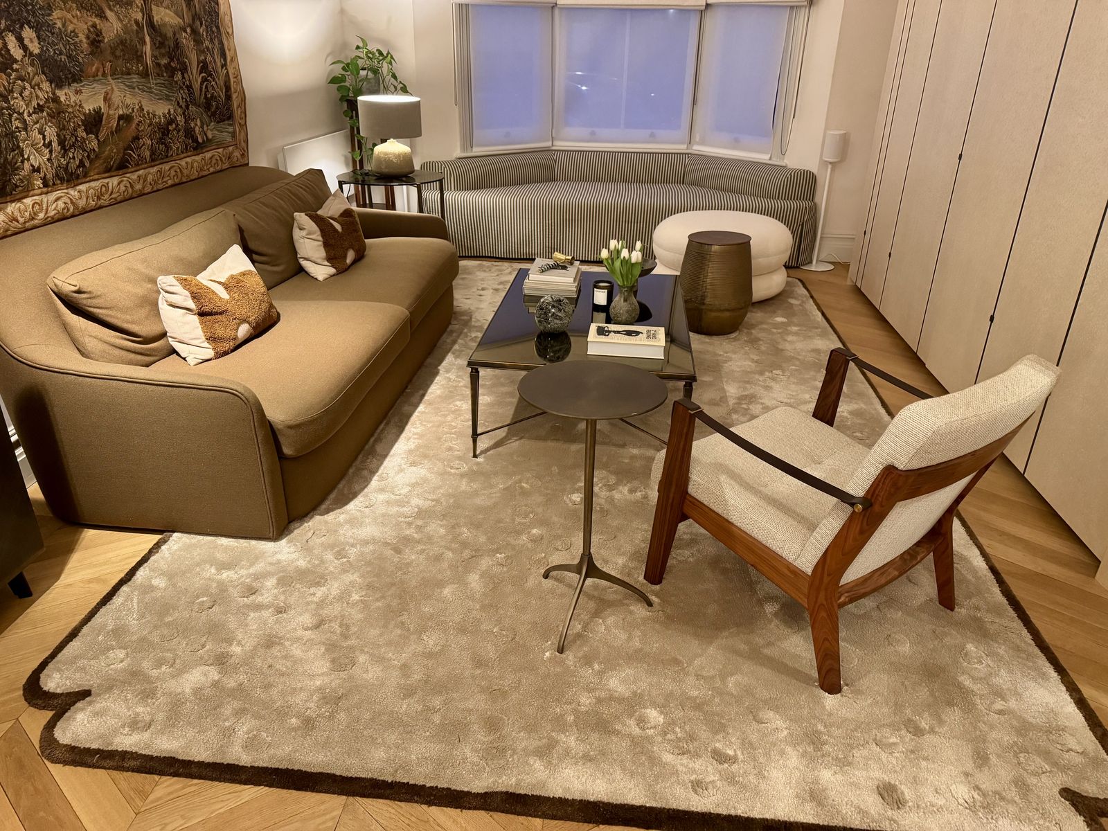 70% Off | Beautiful Custom Mid Century Hand Tufted Silk Xl Area Rug 2.48 X 4.3m