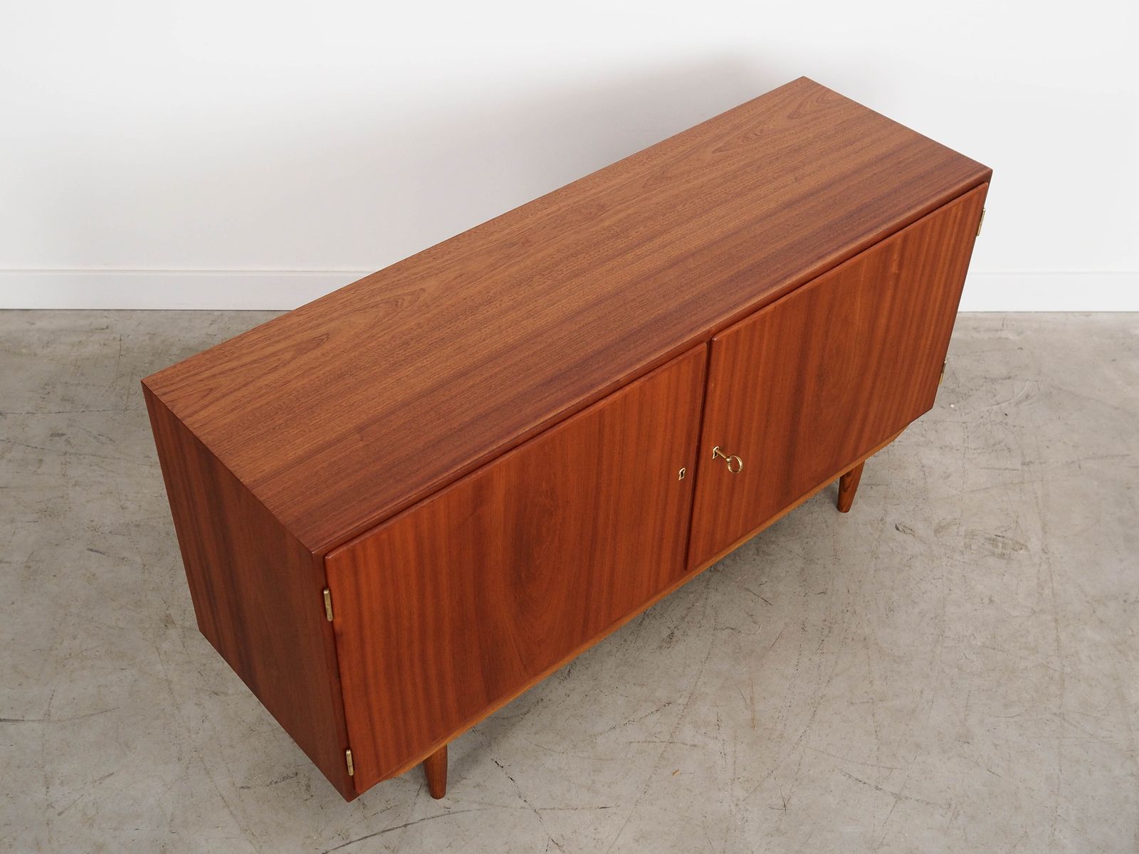 Mahogany Cabinet, Danish Design, 1970s, Designer: Carlo Jensen, Manufacturer: Hundevad photo vinterior