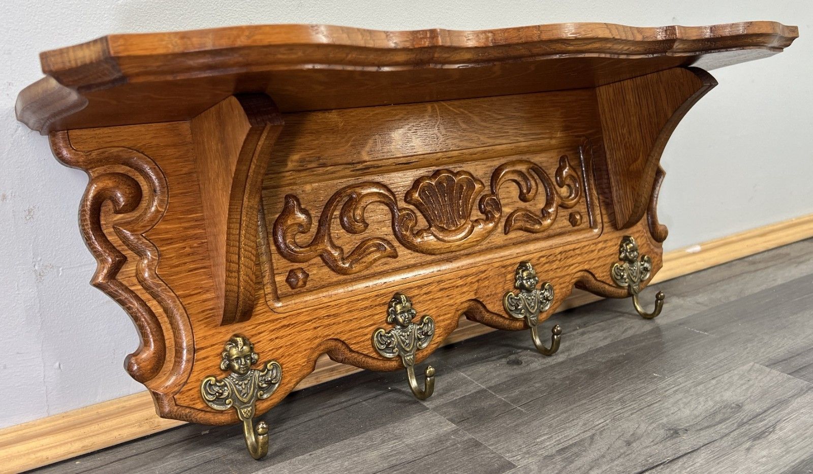 French Vintage Style Coat Rack Oak 4 Hooks Ornate Wall Shelf Coat Lot 4726