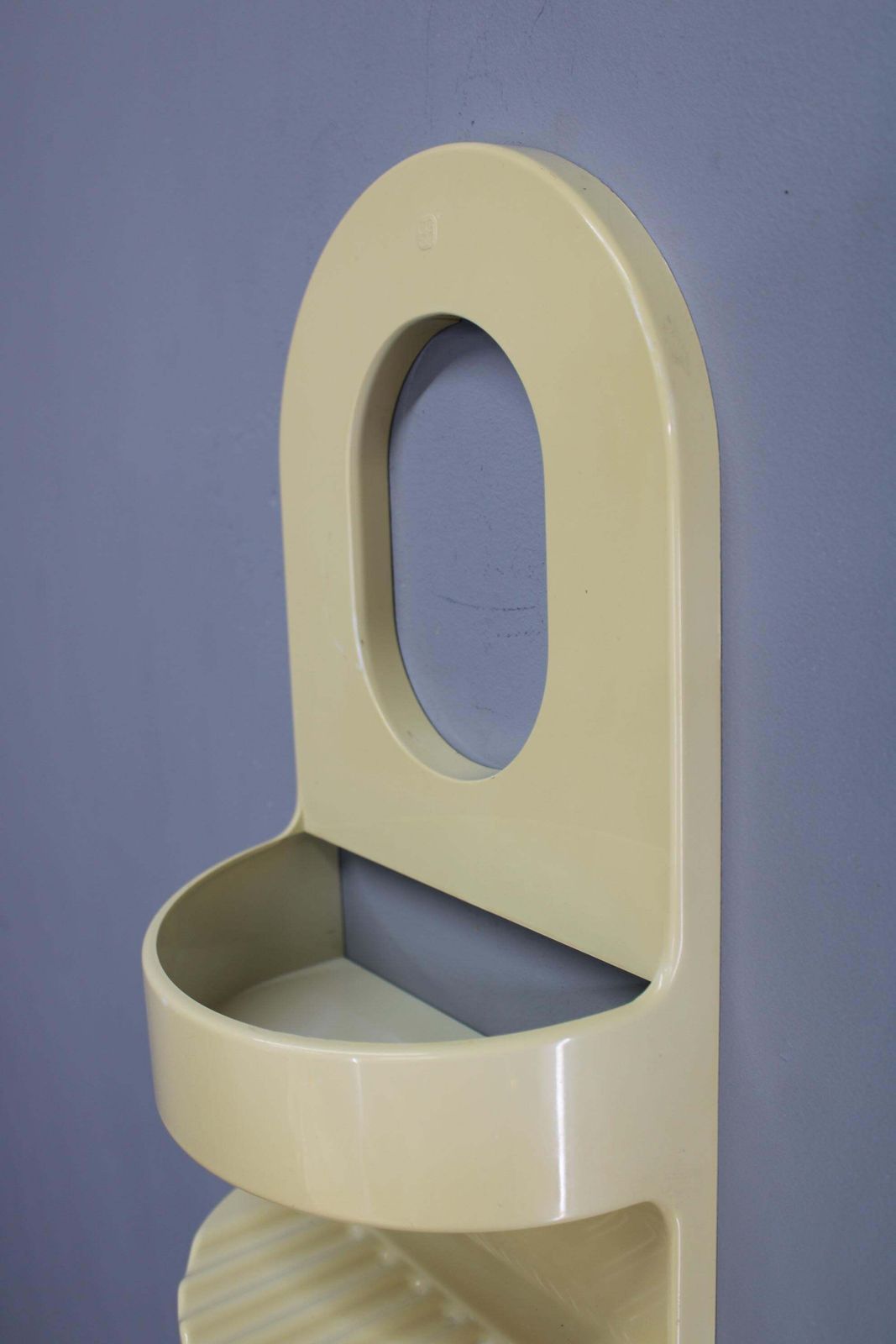 Mid Century Guzzini Plastic Bathroom Shelf, Italy, 1970s photo 285.0