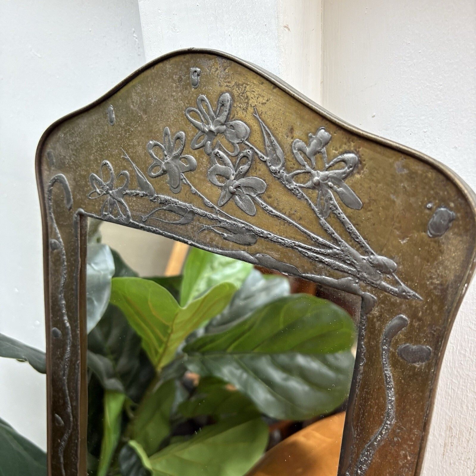 French Art Nouveau Hammered Brass Applied Floral Décoration Hall Wall Mirror photo for sale