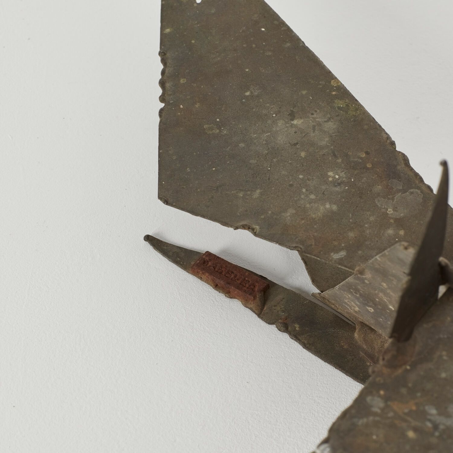 photo furniture Salvino Marsura Frammenti Sculpture Treviso, Italy, 2000s