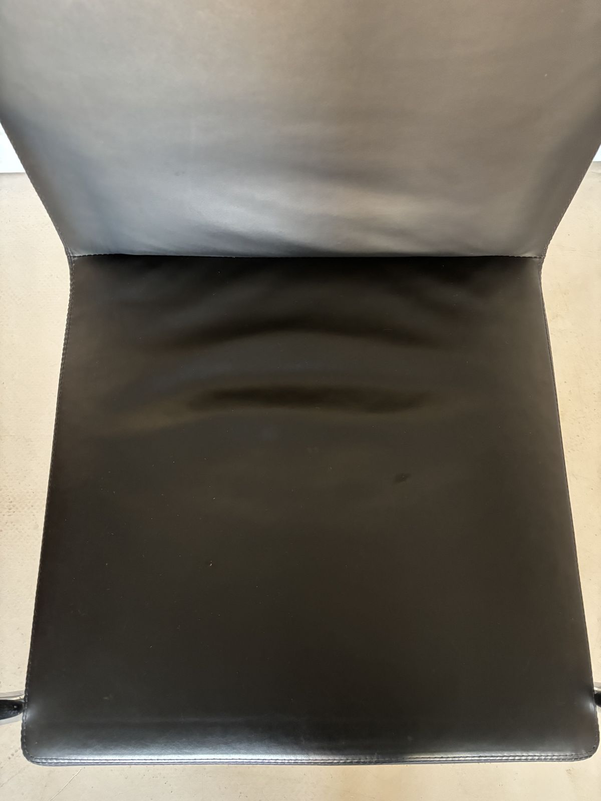 photo vinterior Thonet S 60 V Cantilever Chair