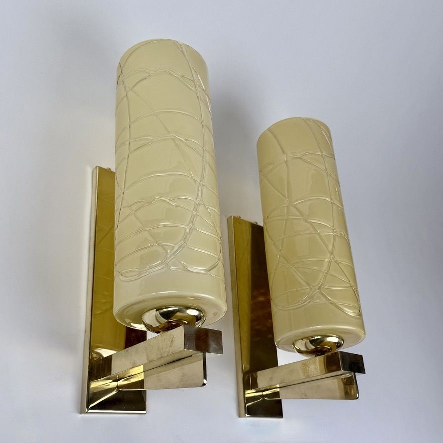 Late 20th Century Pair Of Brass And Yellow Murano Glass Sconces By Vistosi