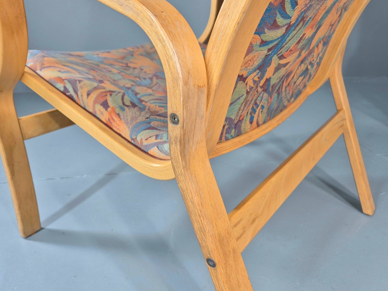 photo vintage 2 Vintage Bentwood Lounge Chairs Finn Ostergaard 1980s Retro Mcm Eb11339 Mben