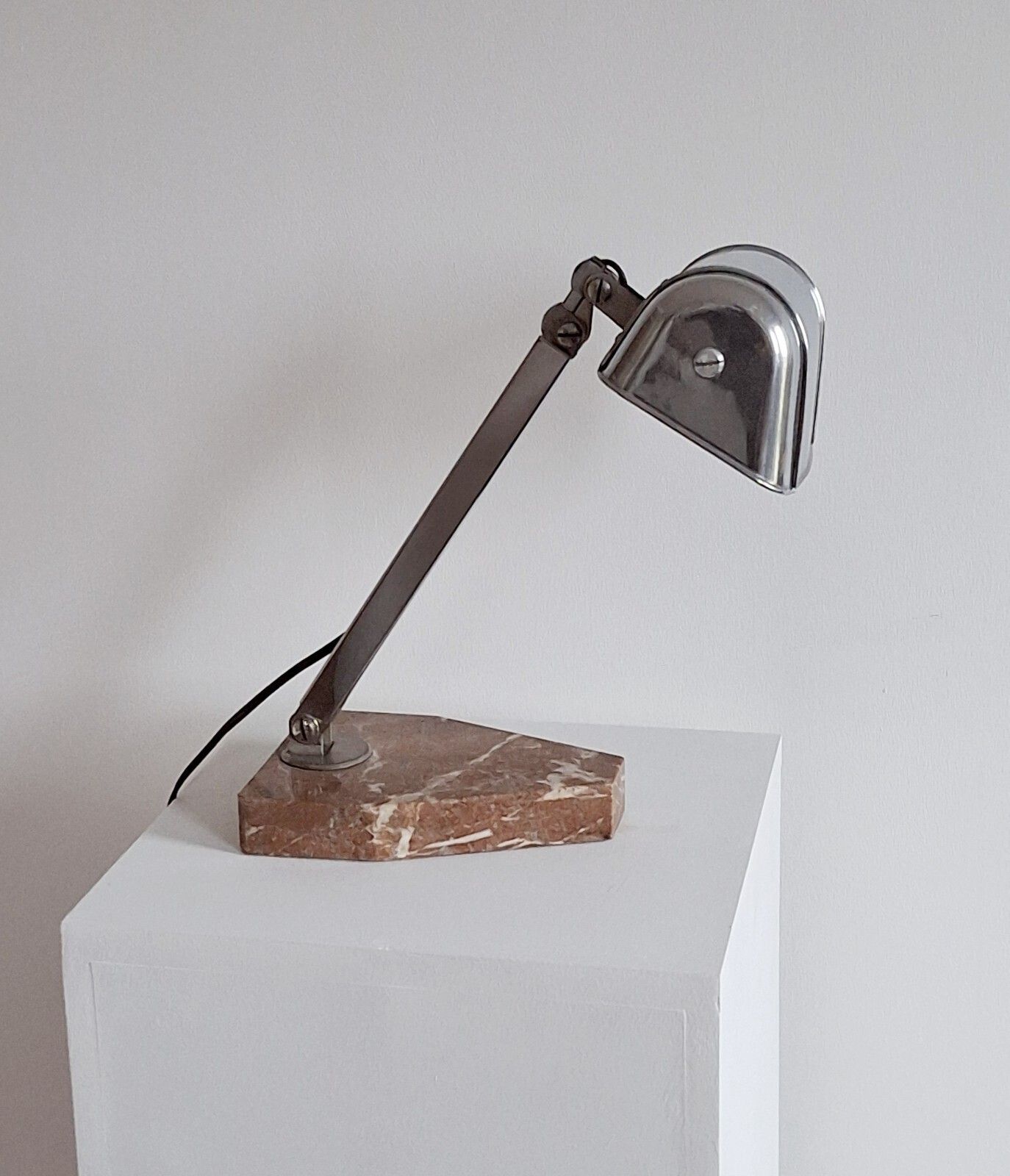 282.0 Art Deco Chrome Bankers Lamp Marble Base Bauhaus photo