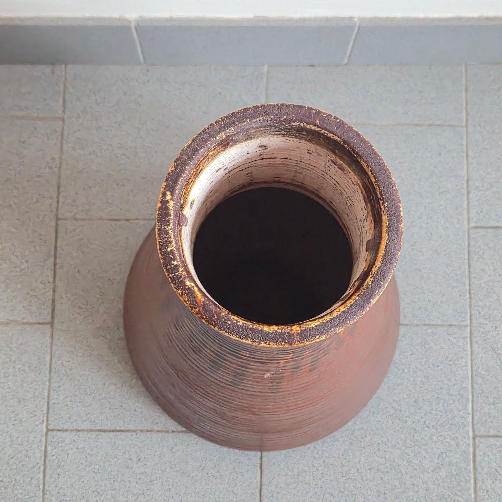 1946.0 Vintage Brutalist 1970 Accolay Ceramic Resin & Copper Floor Lamp 70s 1970s photo