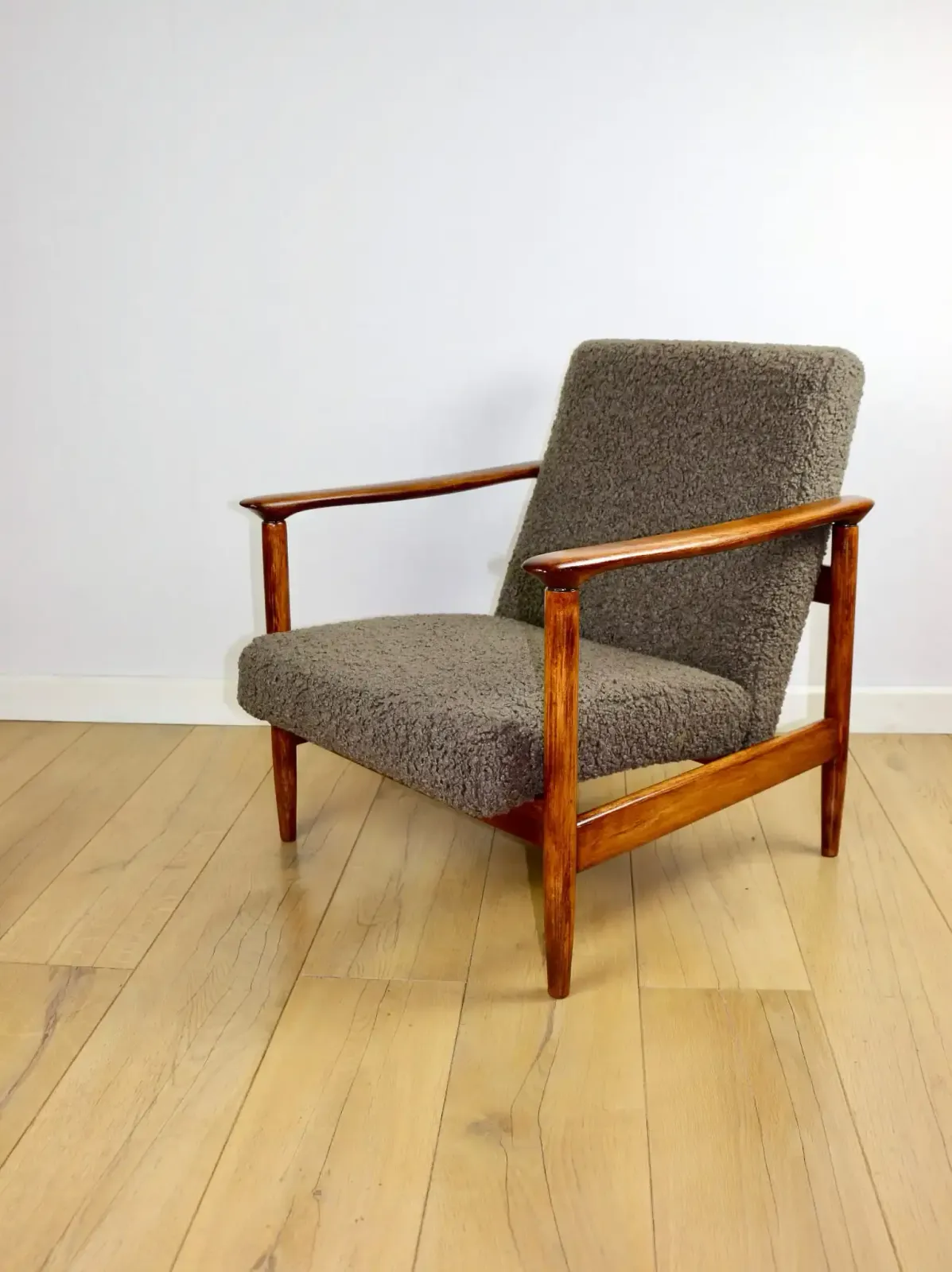 Gfm 142 Armchair, Designed By Edmund Homa From The 1970s, Brown Chocolate, Thick Bouclé photo 641.0