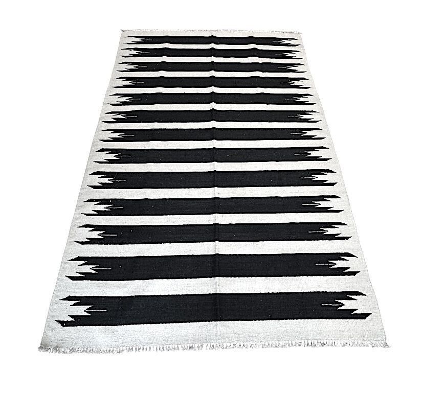 photo furniture A Morrocan Black And White Geometric Flat Weave Kilim Rug