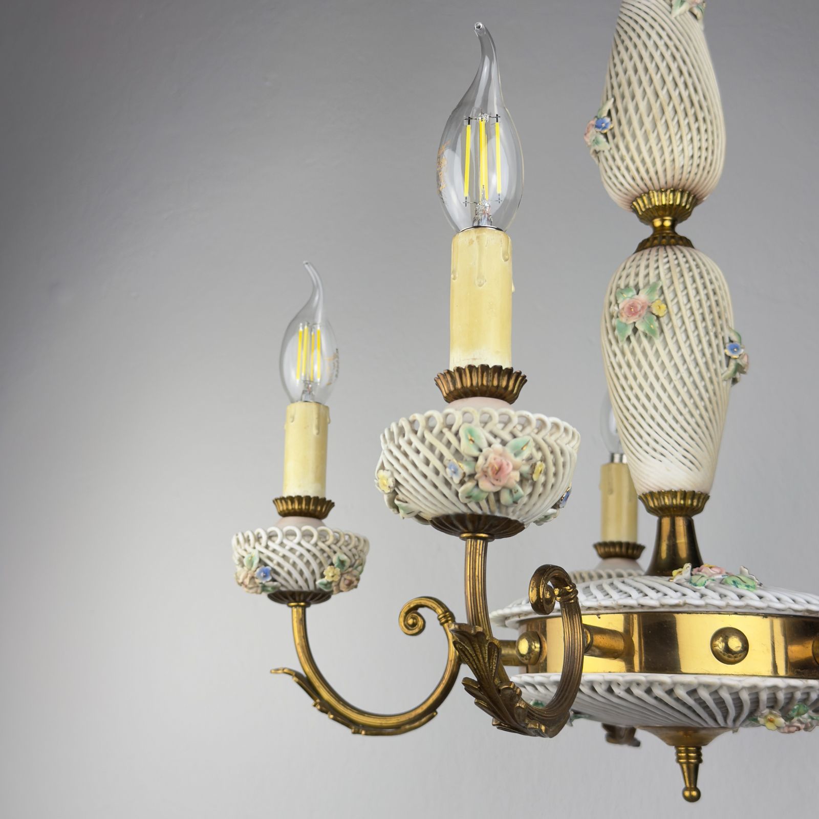 Lighting Art Nouveau Capodimonte Chandelier, Italy 1930s photo