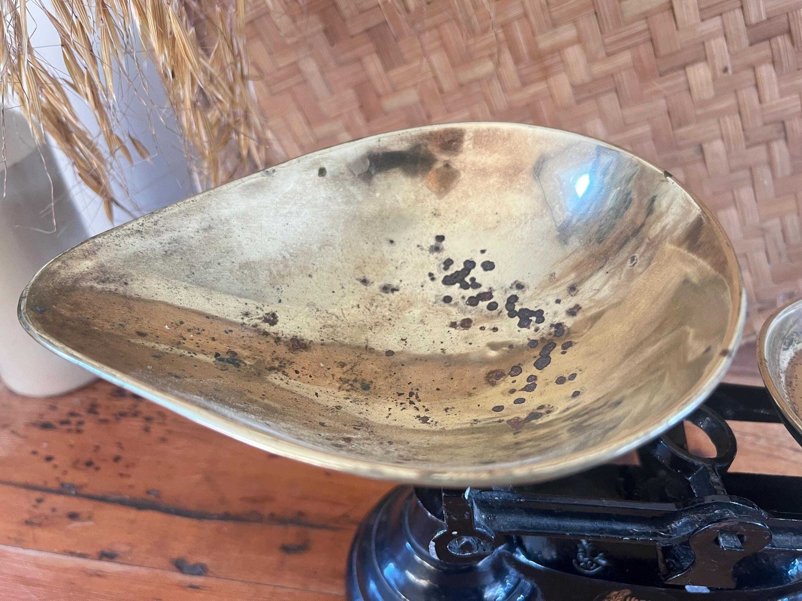 Vintage Black Librasco Kitchen Balance Scales: Brass Pans Full Set Weights, Rustic Farmhouse Kitchen Decor, Cottagecore, Grandmillennial photo 65.0