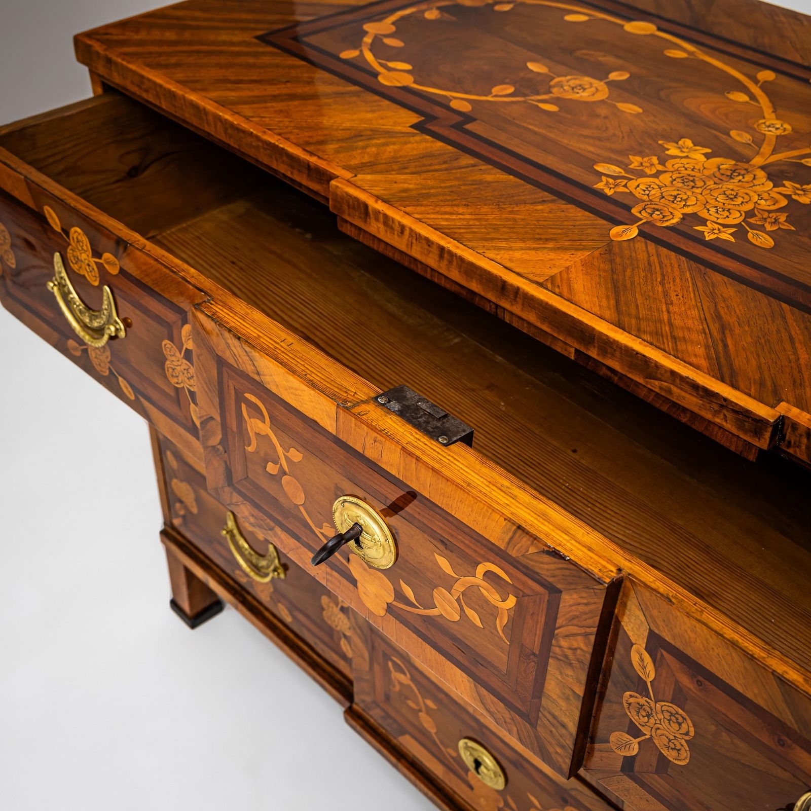 Louis Seize Marquetry Chest Of Drawers Late 18th Century photo for sale