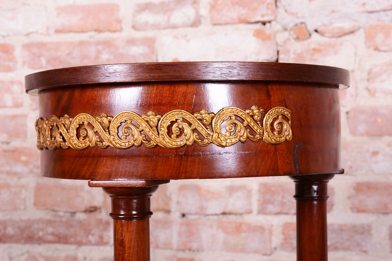 Restored Empire Pedestal, Mahogany, Brass, Revived Polish, France, 1820s photo vinterior