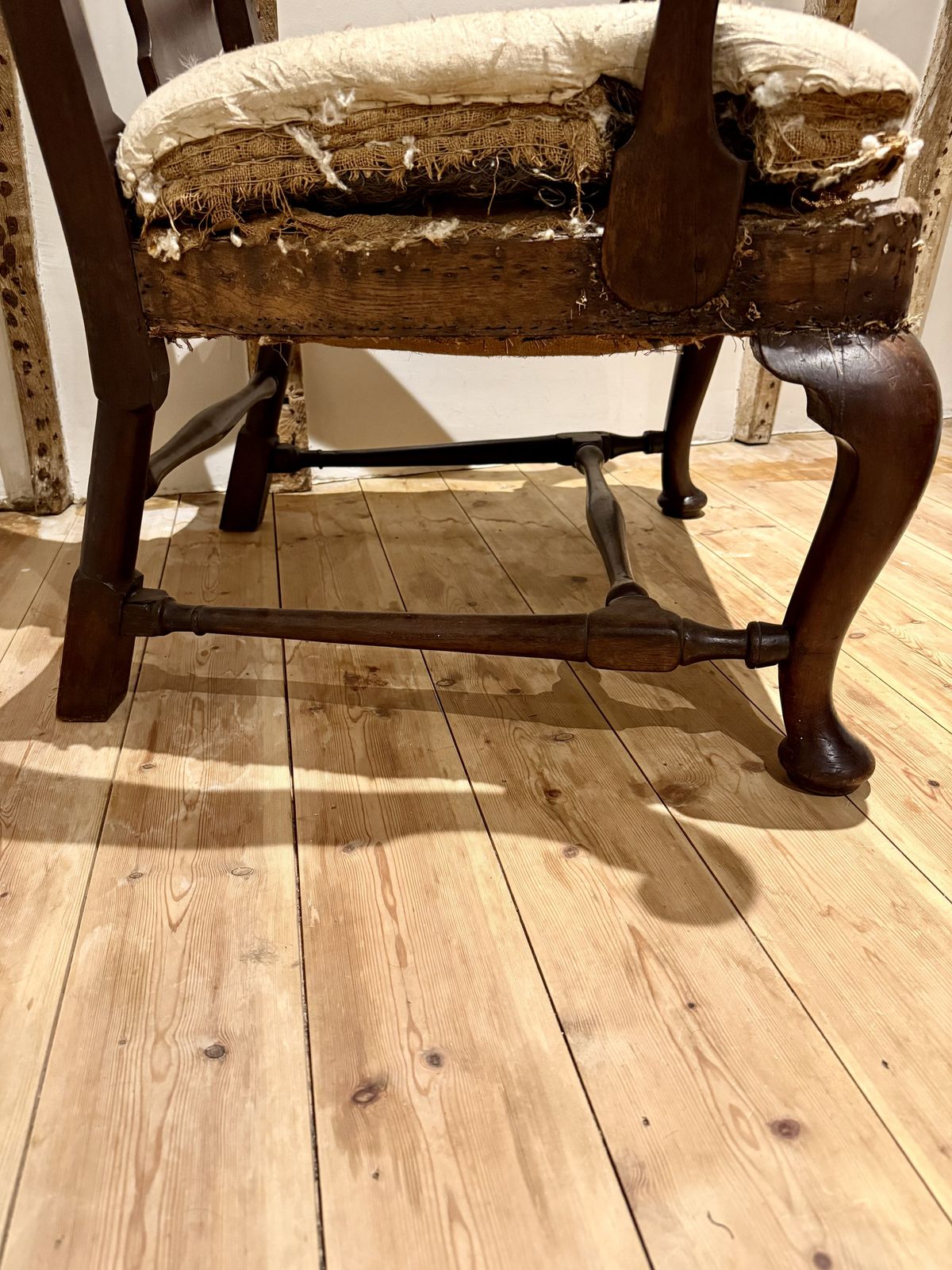 Rare Large Antique George I Walnut Oversized Splat Back Armchair photo Furniture