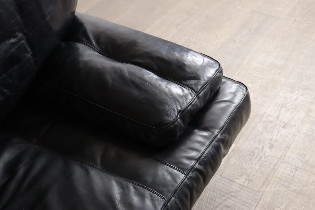 Milano 210 Three Seater Sofa By De Pas, D’urbino And Lomazzi For Zanotta, Italy 1980s photo for sale
