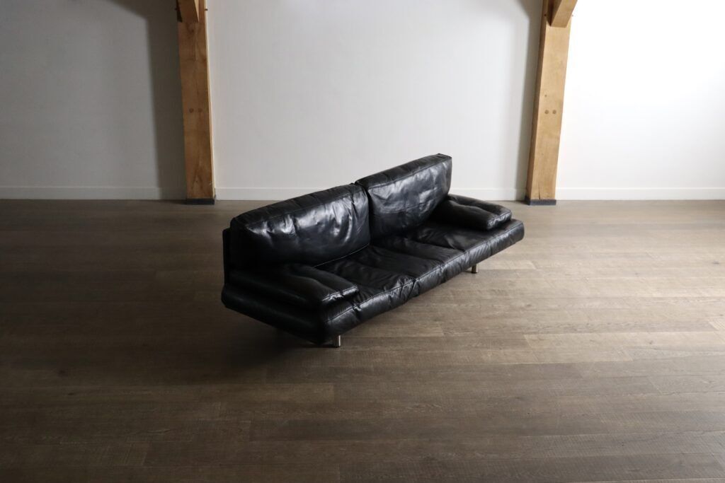 Milano 210 Three Seater Sofa By De Pas, D’urbino And Lomazzi For Zanotta, Italy 1980s photo buy
