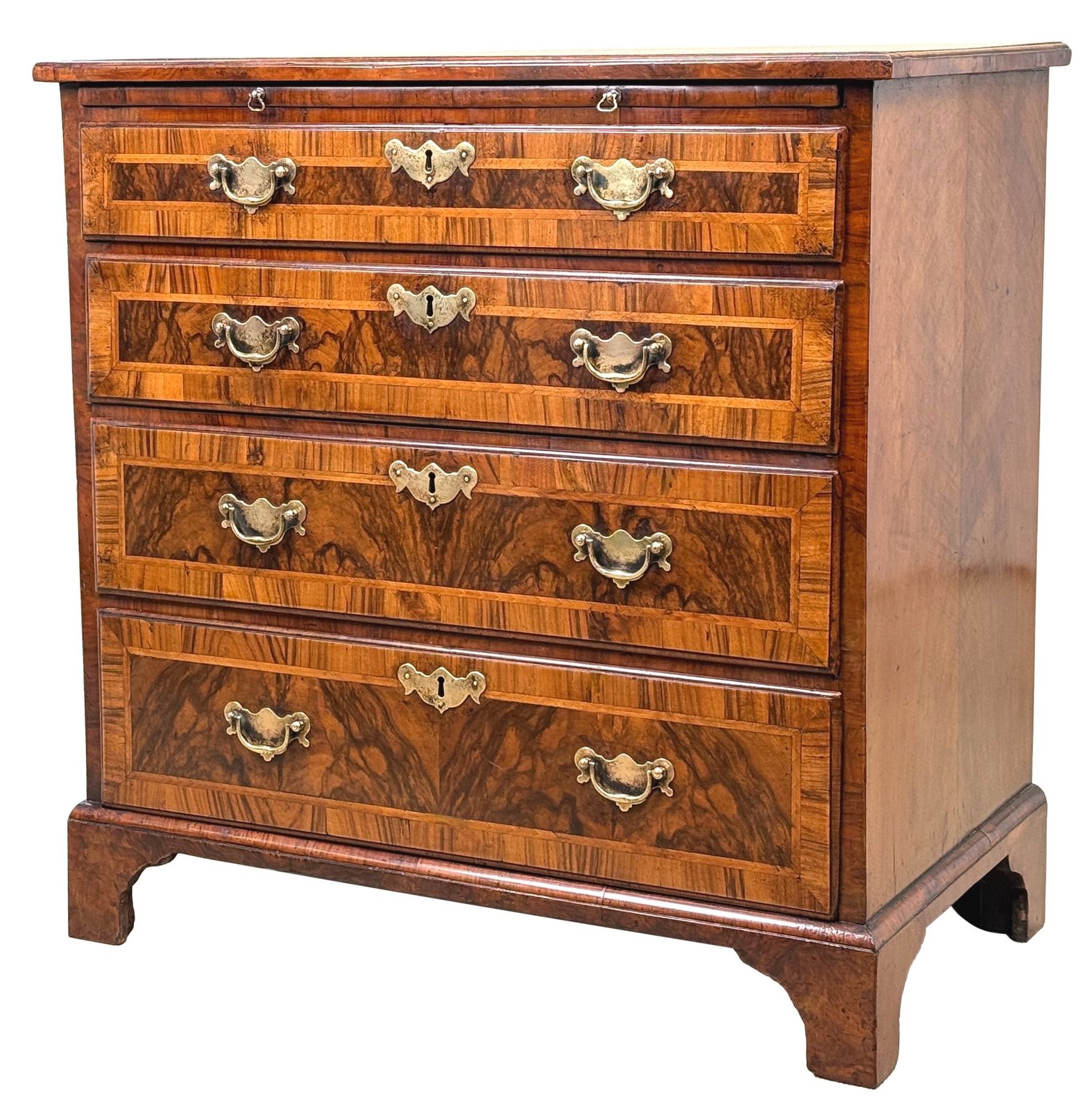 Small 18th Century Georgian Walnut Chest Of Drawers (England, Circa 1720)