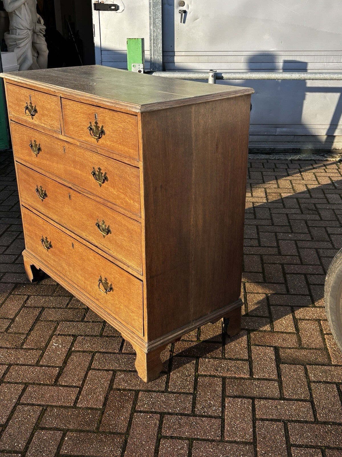 Georgian Light Oak Chest Of Drawers. photo vinterior
