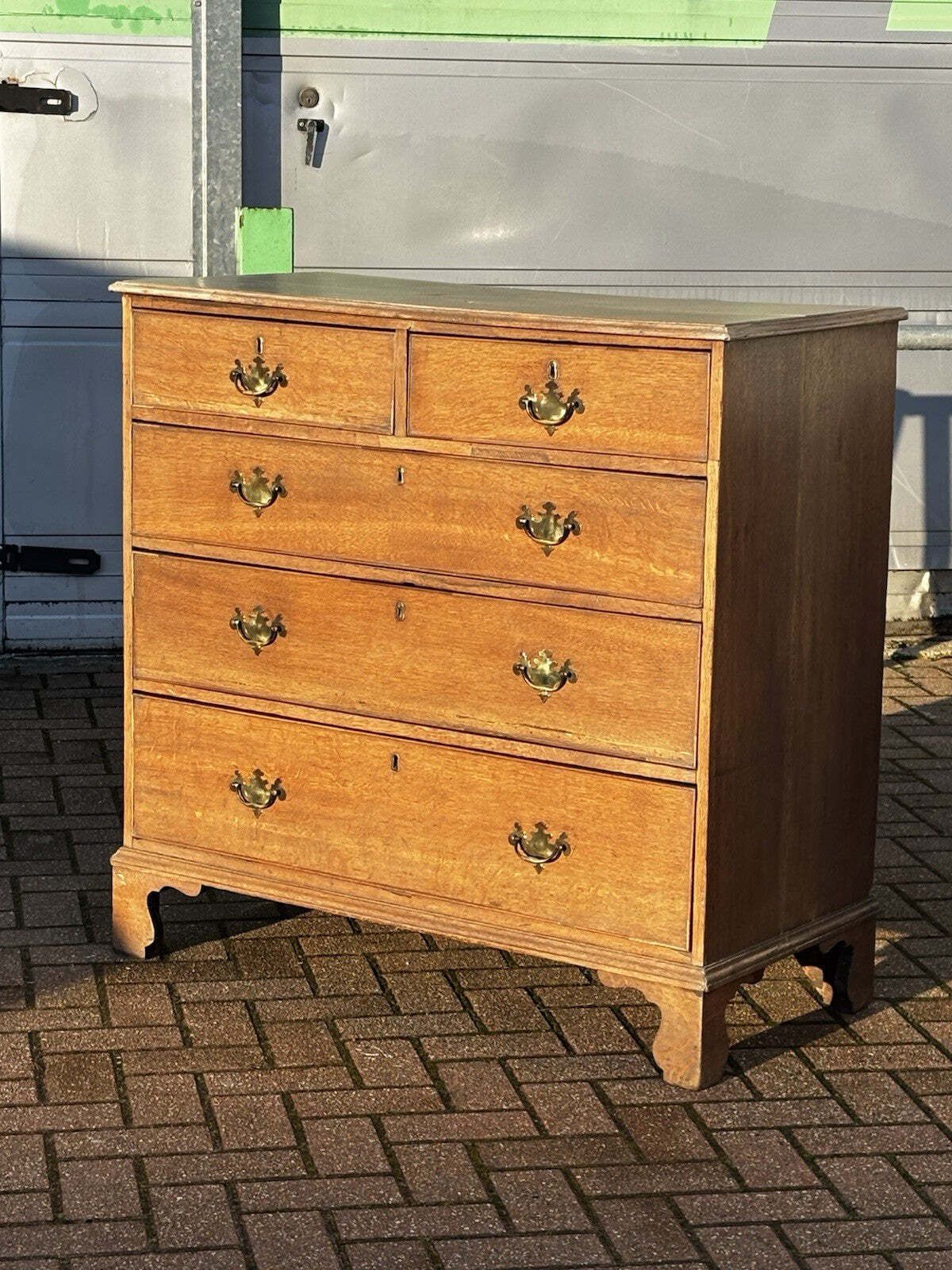 Furniture Georgian Light Oak Chest Of Drawers. photo