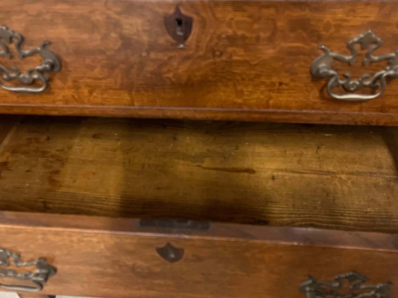 Furniture 18th Century English Oak Georgian Chest Of Dreawers photo