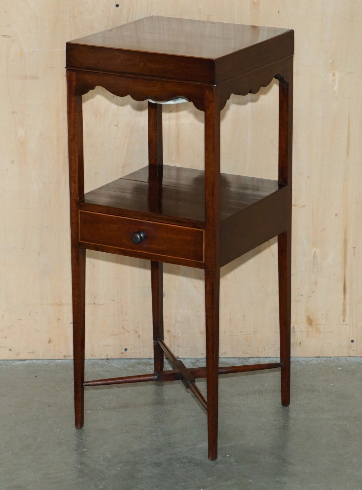 Antique Georgian Mahogany Wash Vanity Stand With J & Mp Bell Earthenware Bowl photo for sale