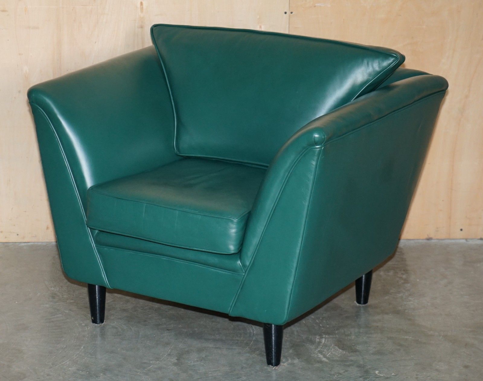 Pair Of Vintage Mid Century Modern Designer Green Leather Contemporary Armchairs photo for sale