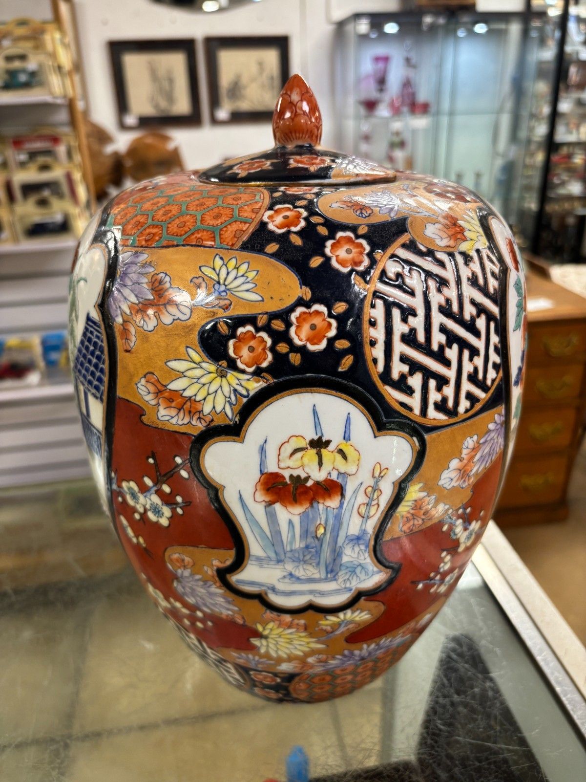 Vintage Oriental Japanese Imari Hand Painted Jar With Lid photo 95.0