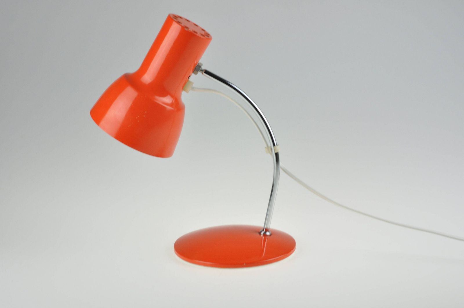 Industrial Desk Lamp, Industrial Lamp, Architect Lamp, Desk Lamp, Mid Century Lamp, Mid Century Lighting, Mid Century Light, Hurka, Napako photo vinterior